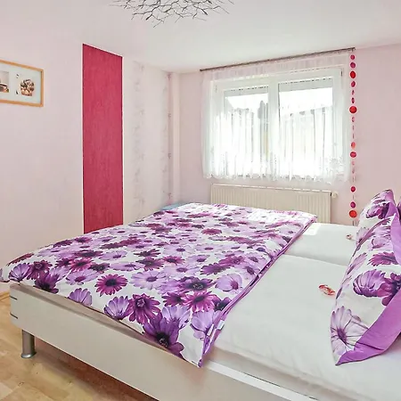 Mueritz Semesterbostad Waren (Mueritz)